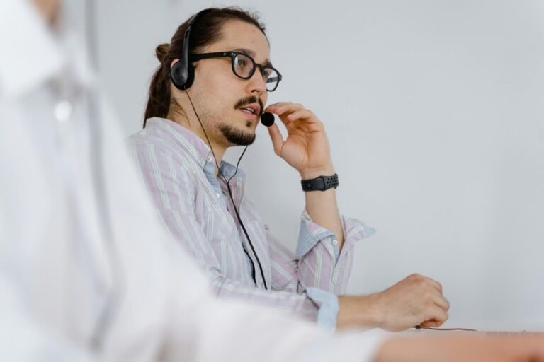 corporate help desk number