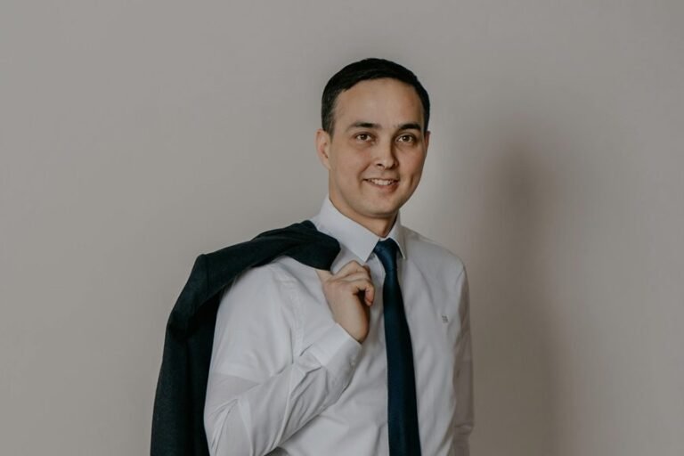 linkedin business success strategies